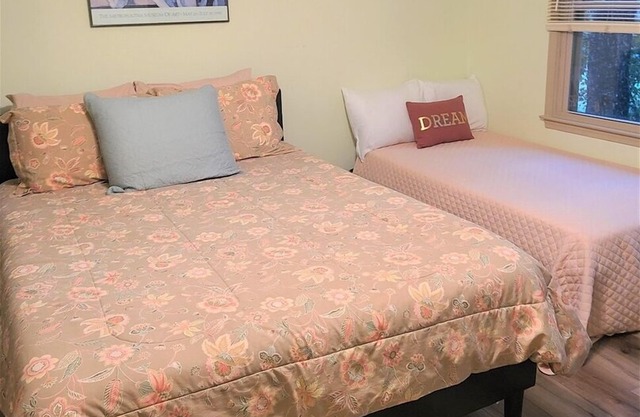 Bent Creek 02 at Rumbling Bald