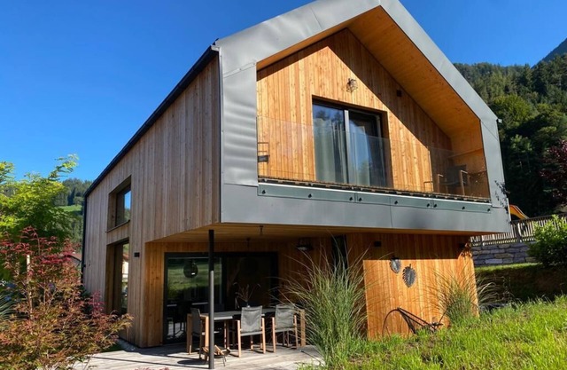 Bergliebe Rabenstein - Brandneues Ferienhaus Inmitten der Berge