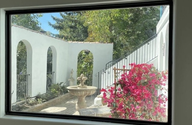 ~Berkeley Hills Italian Villa With Views of SF~