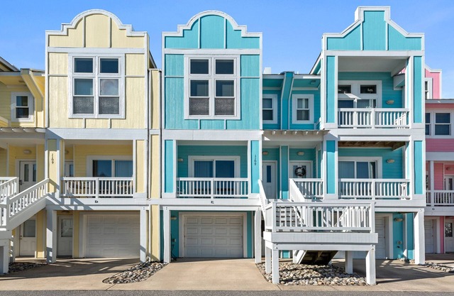 Bermuda Bay 109: Shared Pool, Pet friendly