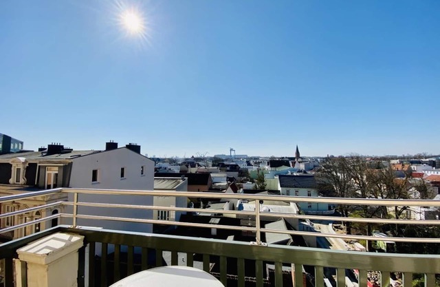 Berringer/anchor on the beach