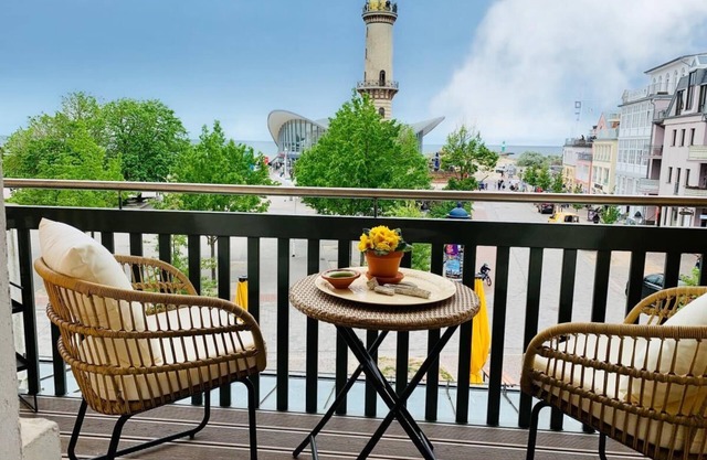 Berringer/Sprotte, on the beach