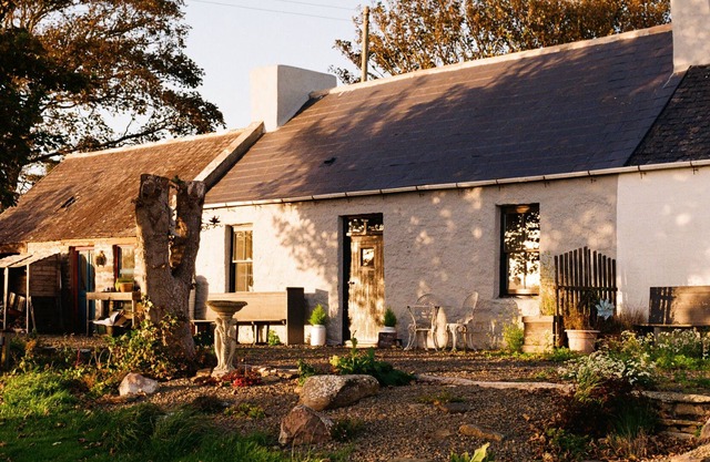Bespoke 1 Bed Cottage in Dunbeath village.