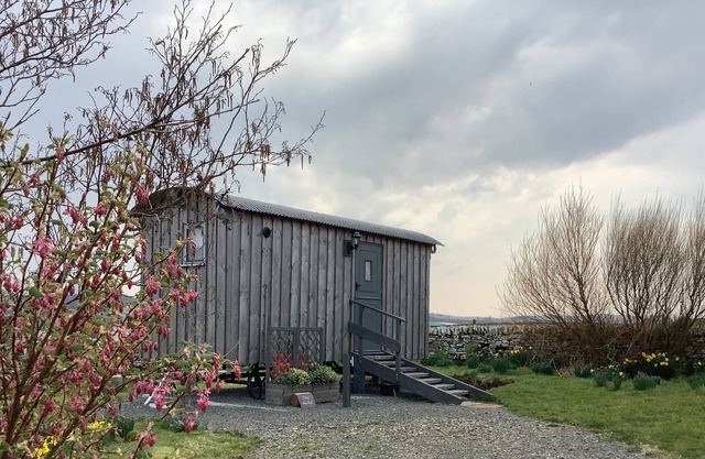 Bespoke hand built Shepherds Hut in Dunbeath.