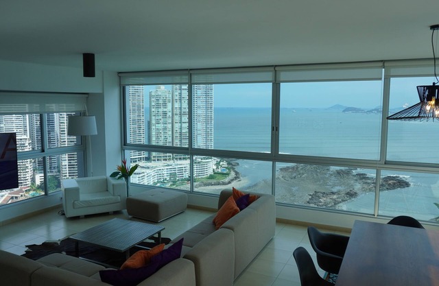 Best Apartment, Ocean Front, High floor, Best PTY Location