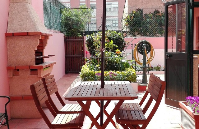 Best House Center - With Garage - City Center - 8 persons