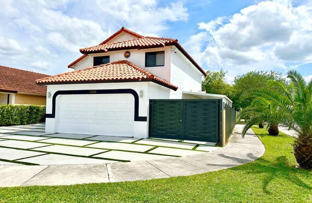 *BEST House in MIAMI - Pool, Fashion, Central