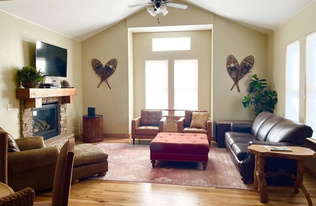 BEST Location Park City: 1 Block SKI, Walk Old Town, Sundance, Garage parking