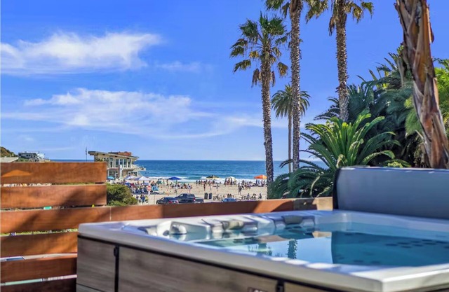 Best Modern House at Beach! Spectacular Beach/Ocean Views, Luxury Designer Decor