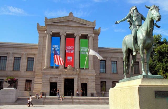 Best Value, Quality Stay! Short Drive to Harvard Museum of Natural History