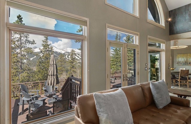 Best Views of Breckenridge! Perfect home to stay after a long day on the slopes!