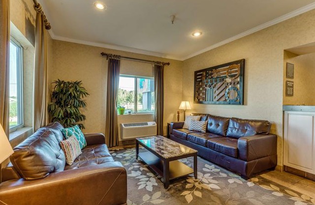 Best Western Lakewinds