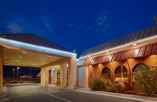 Best Western Plus Butte Plaza Inn