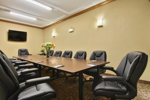Best Western Plus Kamloops Hotel