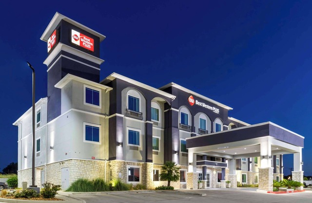 Best Western Plus Pleasanton Hotel