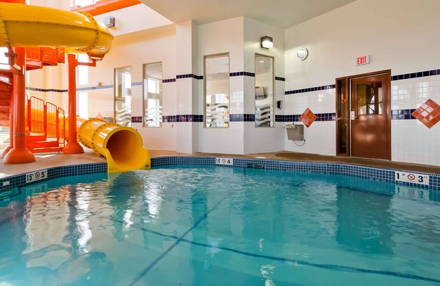 Best Western Plus Service Inn & Suites