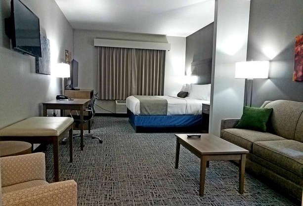 Best Western Plus Wayland Hotel