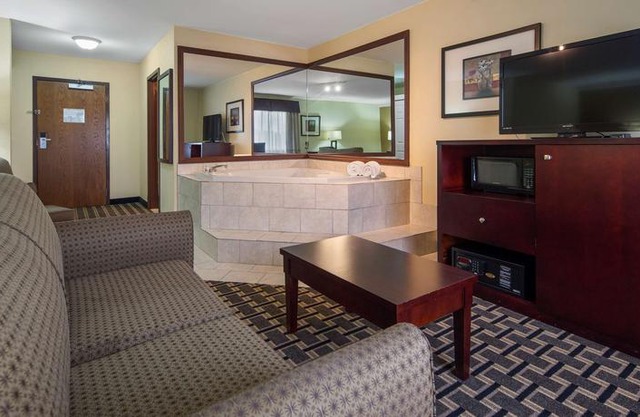 Best Western Woodstock Inn