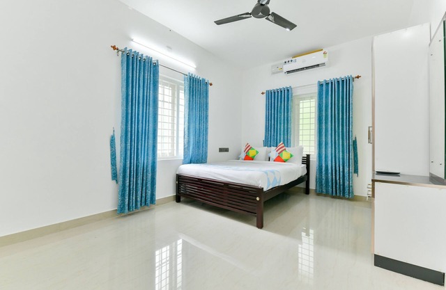Bethel Gardens Top View provides you a comfy stay in the middle of foliage.