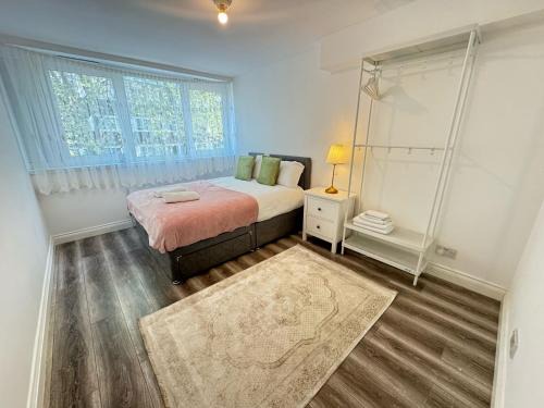 Betty Homes - Nearby Angel and HIghbury