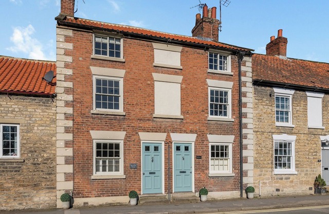 Beverley House - UK43519