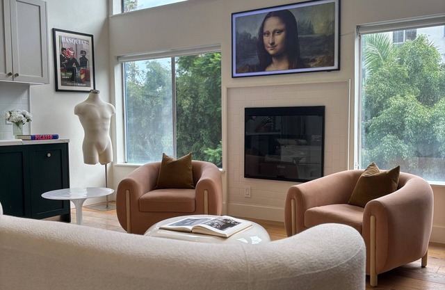 Beverly Hills Loft with Private Rooftop Views