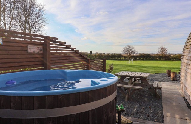 BEVY, family friendly, character holiday cottage in Bridlington