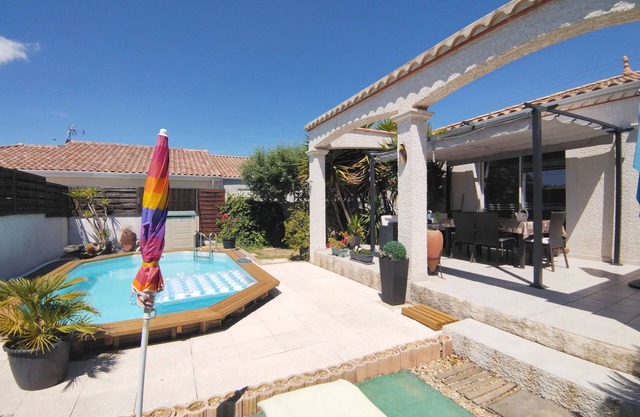 Béziers, house with pool near the ring road