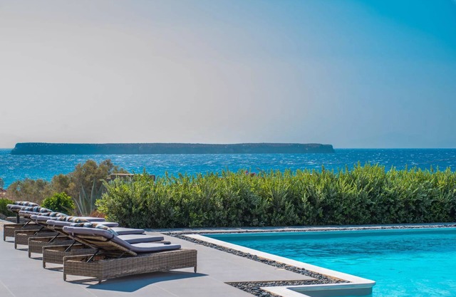 BH437 - C - Villa Paros