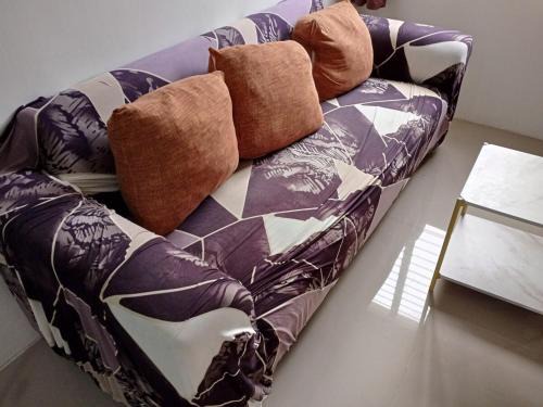 BHS SERVICED APARTMENTS 2 BR in Carcar City