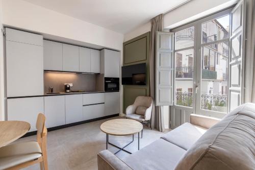BiBo Suites Marques de Falces