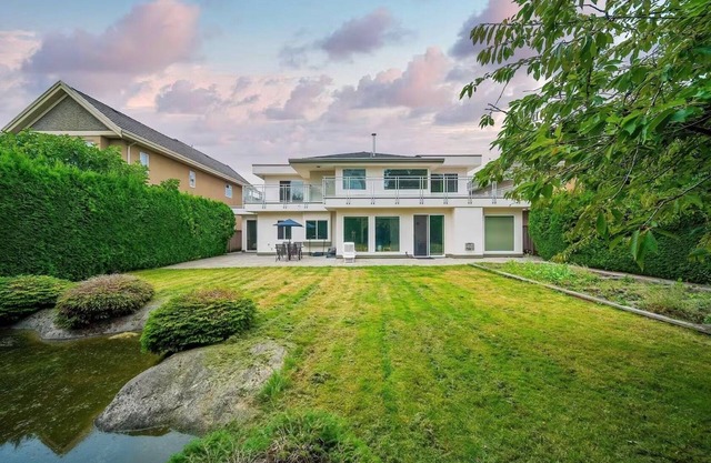 Big Beautiful house in Richmond centre