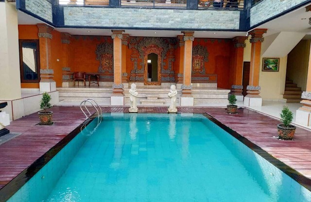 Big double room with kitchen and pool