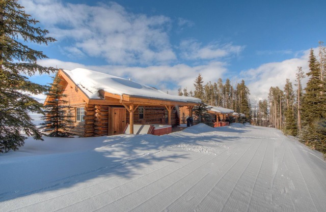 Big Sky Vacation Rentals: 7 Rustic Ridge