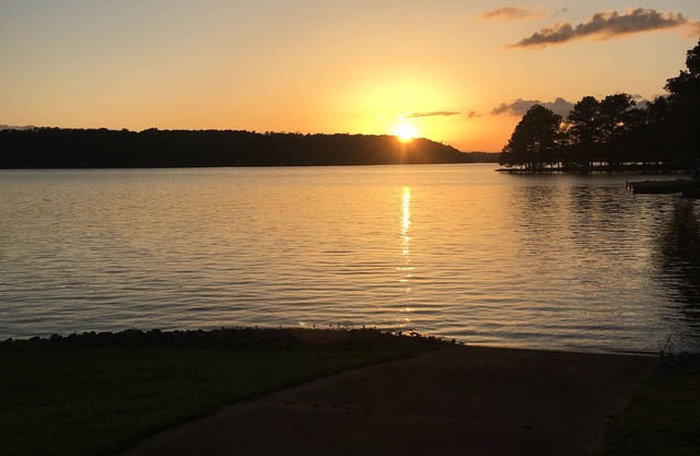 BIG WATER VIEWS ON SCENIC SMITH LAKE