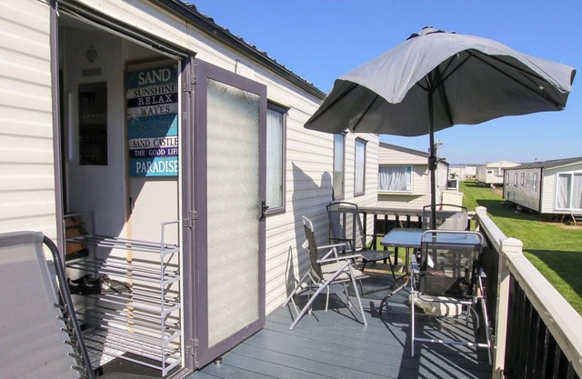Big2vacation2 Exclusive at new Beach Caravan Park