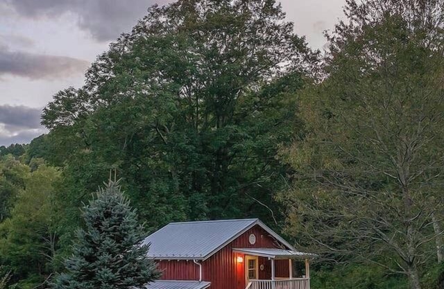 Bikers' Loft on the Creeper Trail