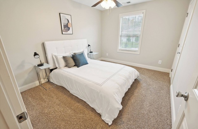 Biltmore Luxury 1513 #3 Townhomes l 2Bd 2 Bth
