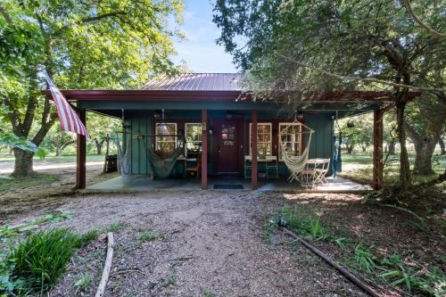 Bird House Countryside Pecan Farm 14acre San Marcos