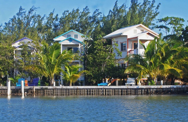 Birdhouses Woodpecker is a very unique place in the sunset side of the island.