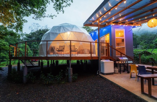 Bitzu Dome-Bijagua Riverside Glamping