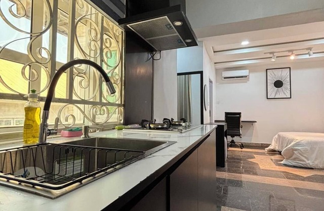 Bizzare Luxury Apartment