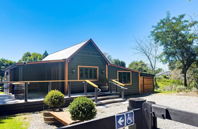 Black Cottage Boutique Accommodation