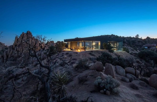 Black Desert House ft in Architectural Digest