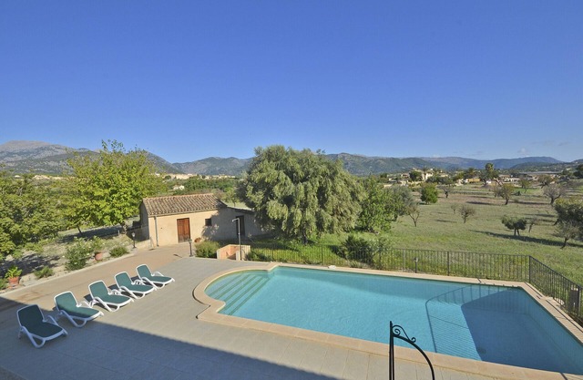 Blanquerna - Country house with pool and ping pong in Moscari