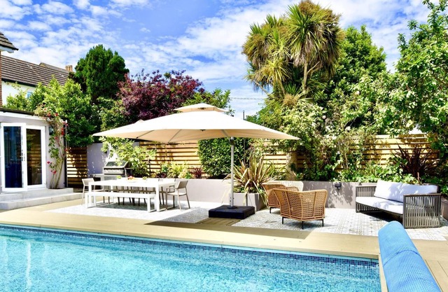 Blenheim House a seaside home for 12