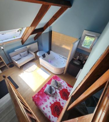 Bleu studio jaccuzi appart