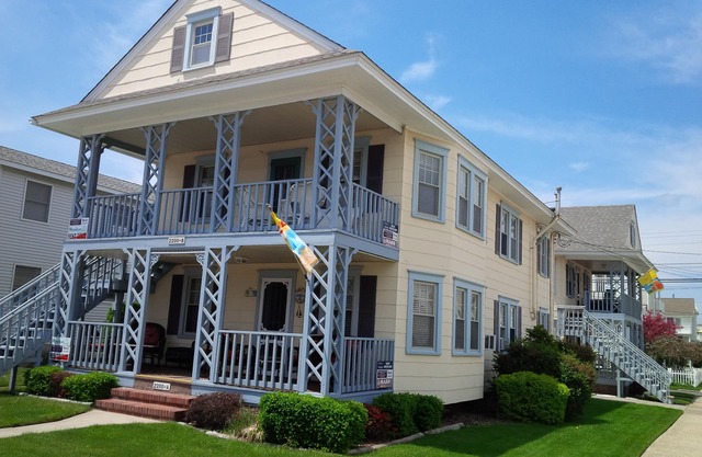 Block To Beach And Boardwalk Corner Property Great Location
