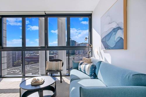 Blue Crush - Resort-style Chic near CBD
