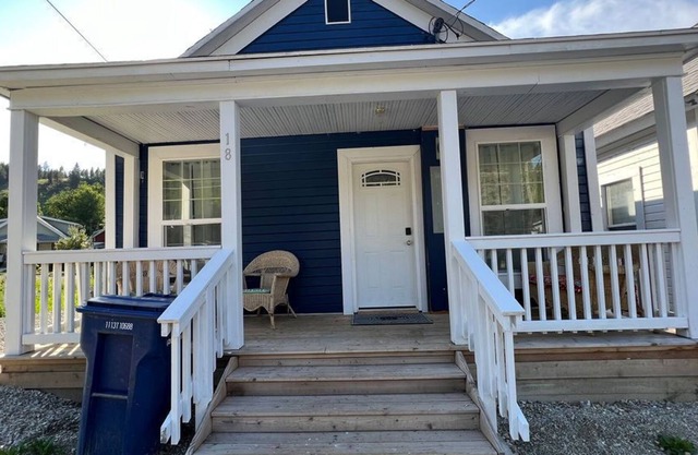 Blue Dreamer- an outdoor recreational hot spot